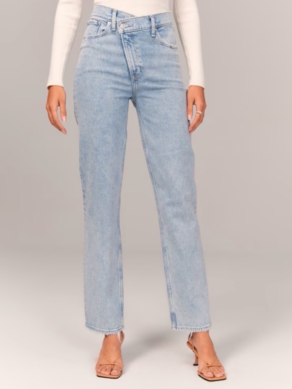 Abercrombie and Fitch 90s straight ultra high rise criss cross waistband jeans